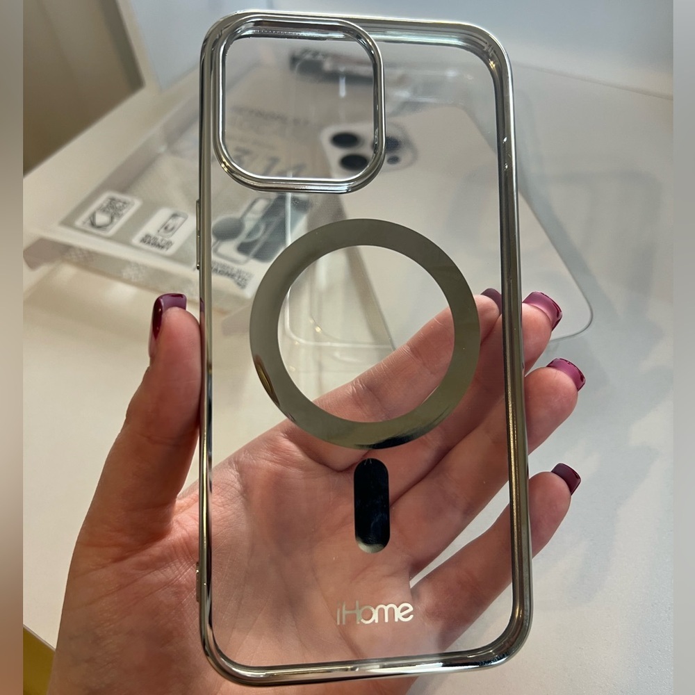 iHome Electroplated MagCase for iPhone 12/13/14 Pro Max - Silver and Clear - Picture 7 of 7